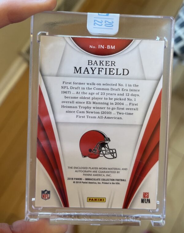 Baker Mayfield 1/1 Rookie Patch Auto (RPA) – 2018 Immaculate x 2022 Panini Honors - Image 2
