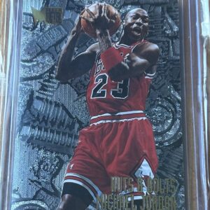 Michael Jordan – 1995-96 Fleer Metal #212 Nuts & Bolts