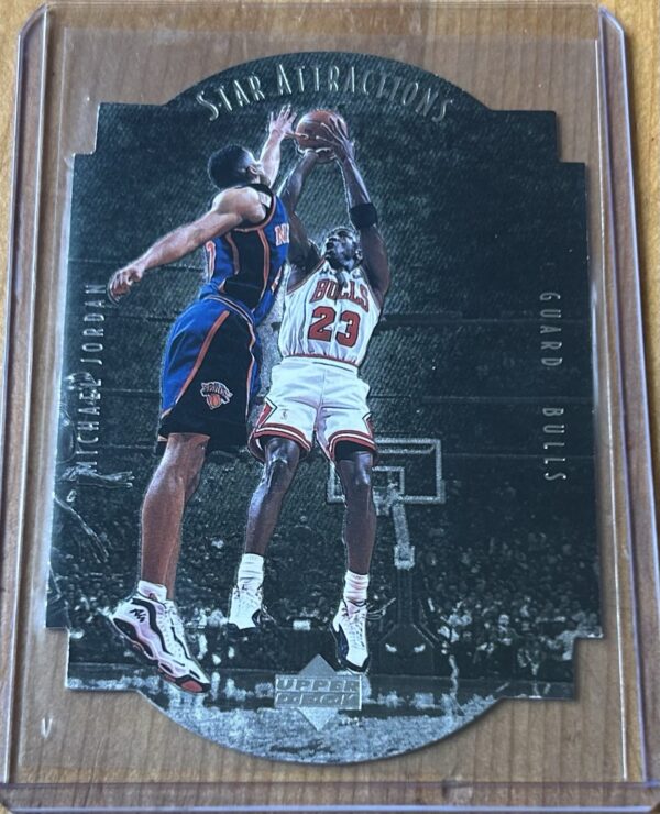 Michael Jordan – Star Attractions SA1 (1997 Upper Deck, Die-Cut)