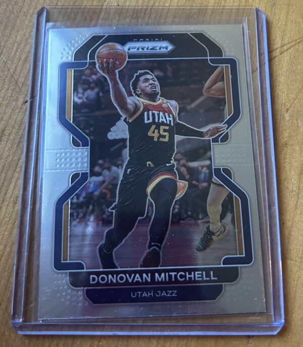 Donovan Mitchell 2021-22 Panini Prizm Base #72 – Utah Jazz